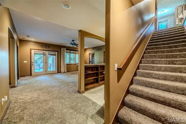 $629,900 | 959 Cobblestone Court, Lebanon, MO 65536