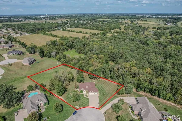 $629,900 | 959 Cobblestone Court, Lebanon, MO 65536