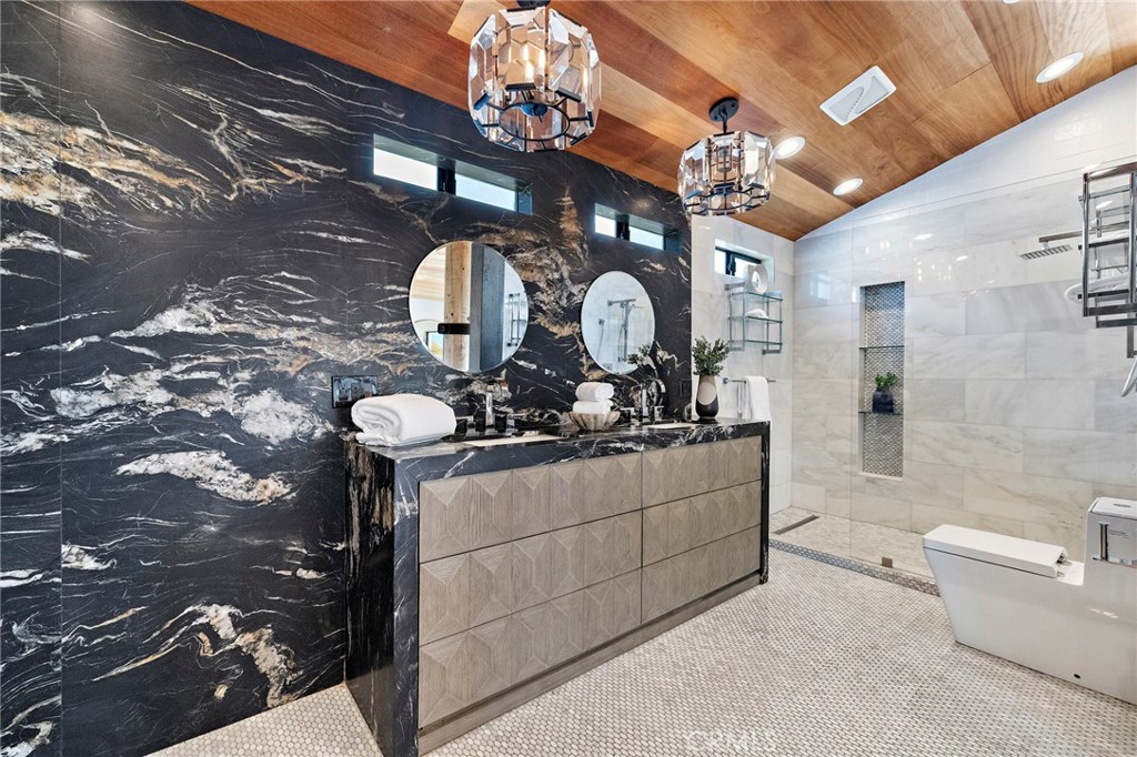 2966 Terry Road Laguna Beach, CA 92651 - Photo 14 of 39 Gallery Image 14