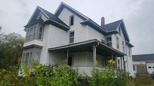 $49,000 | 37 North Street, Hartland, ME 04943