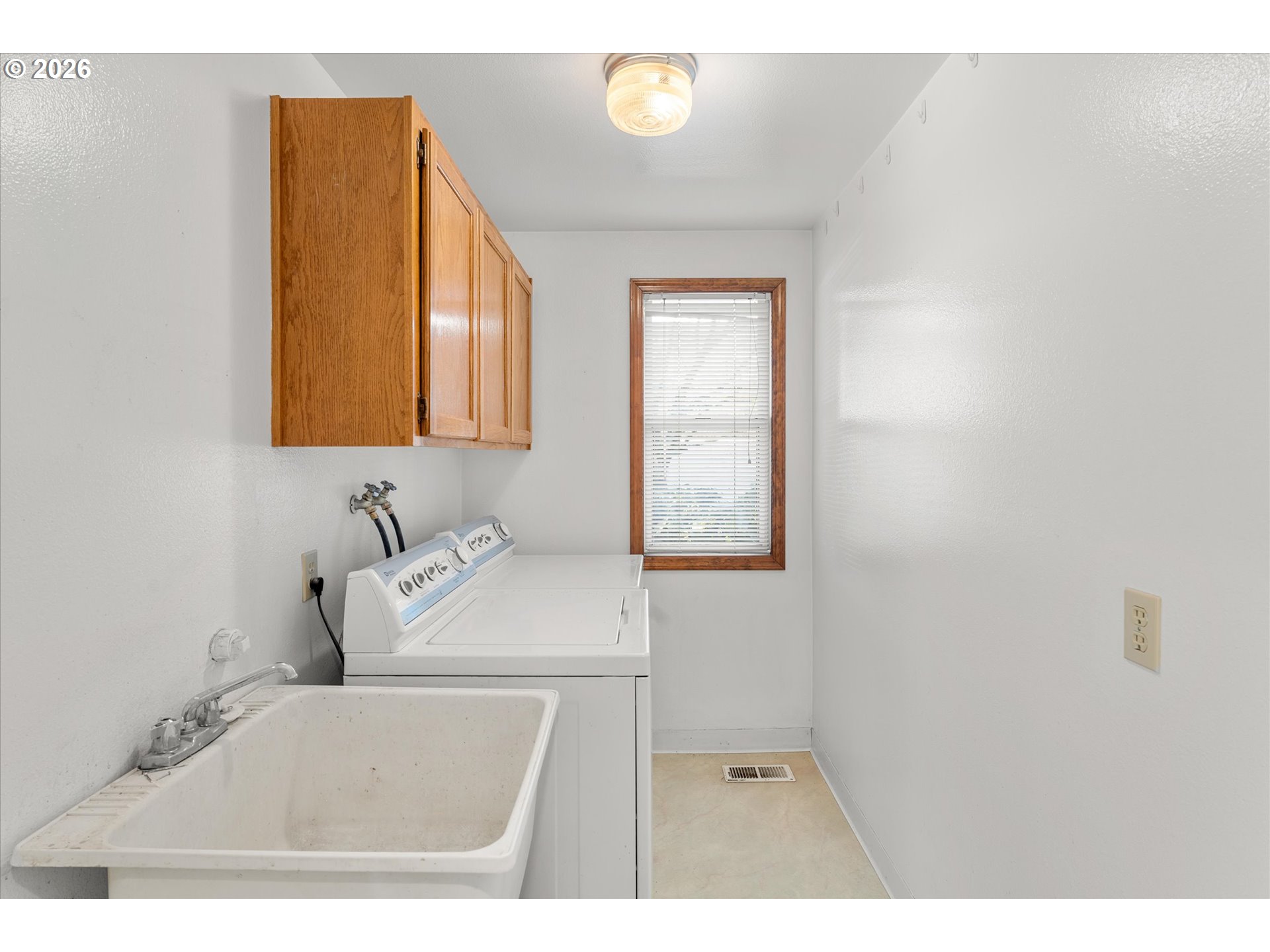 322 Southeast 151st Avenue Portland, OR 97233 - Photo 23 of 31