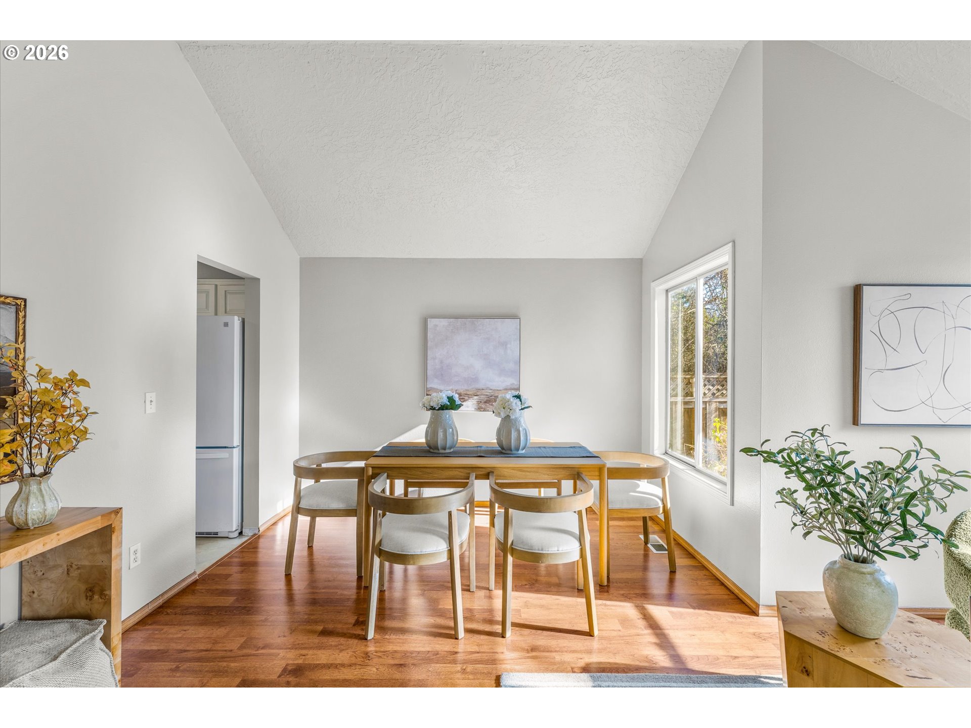 322 Southeast 151st Avenue Portland, OR 97233 - Photo 6 of 31