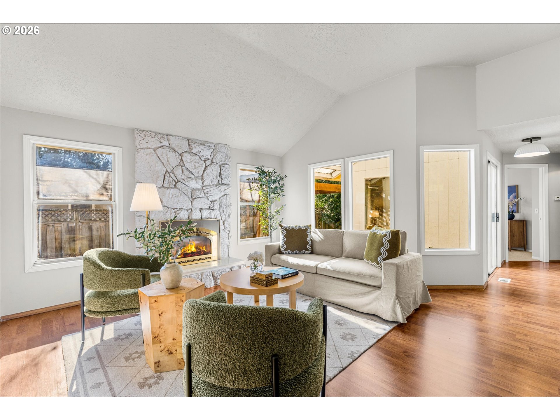 322 Southeast 151st Avenue Portland, OR 97233 - Photo 9 of 31