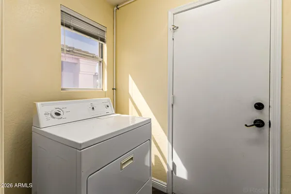 a view of entrance front of the house