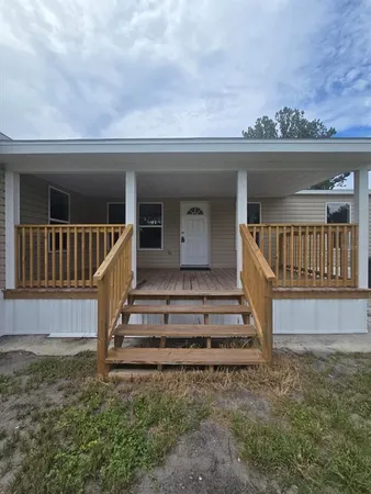 $250,000 | 6220 Pinewood Road, Fort Meade, FL 33841