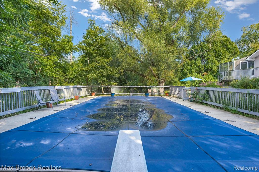 35550 Pleasant Valley Road Farmington Hills, MI 48331 - Photo 80 of 86 Gallery Image 80