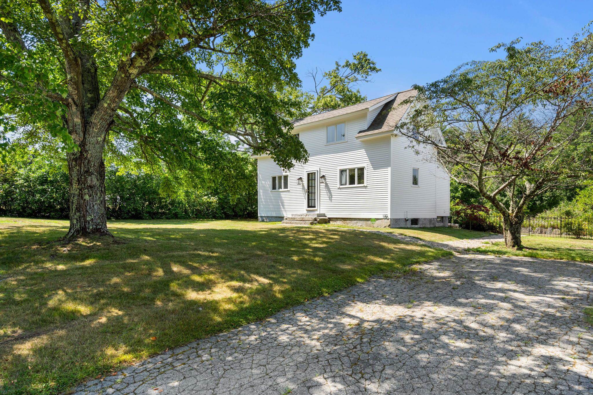 170 Exeter Road Hampton Falls, NH 03844 - Photo 12 of 22