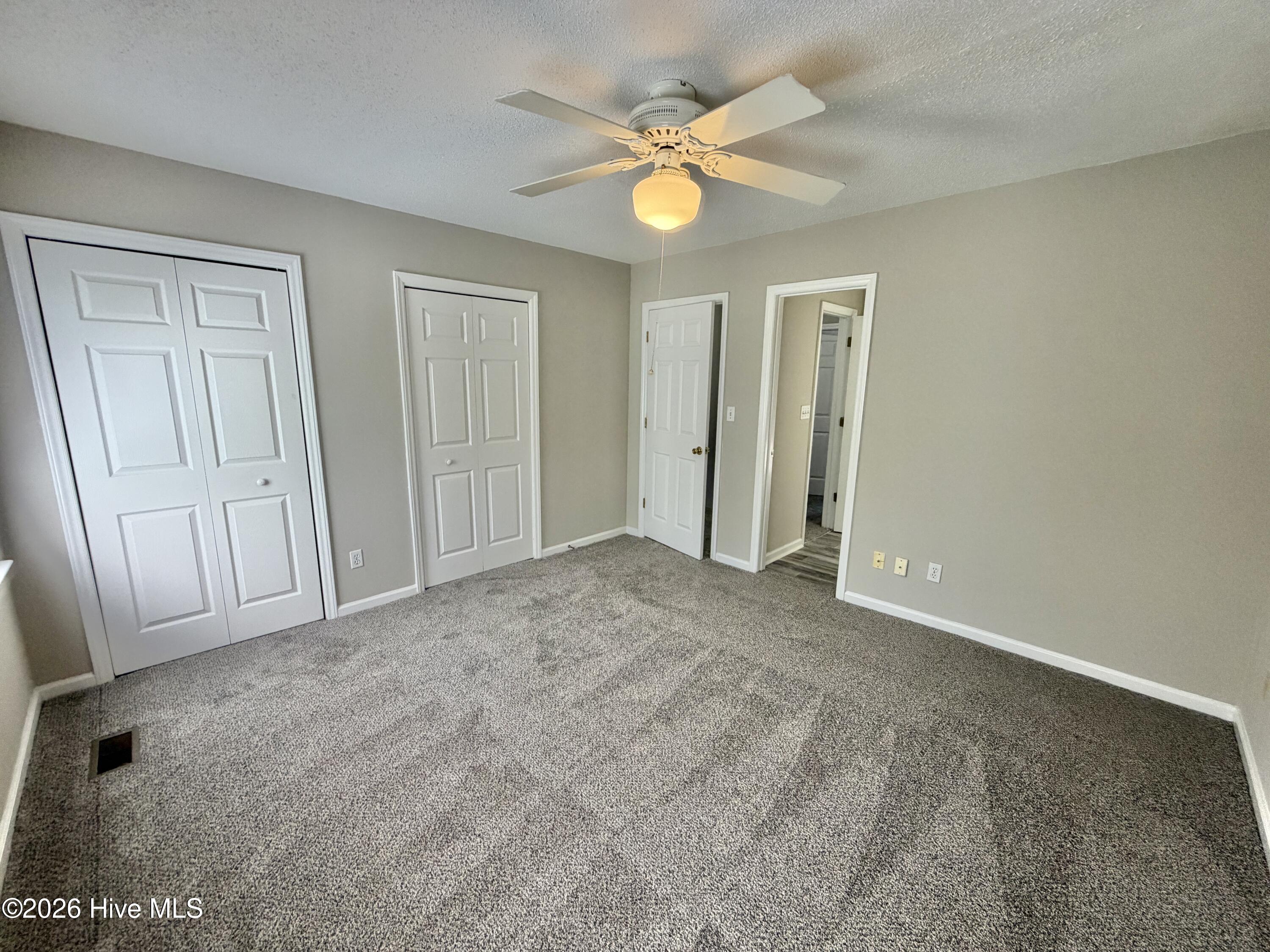 3801 Sterling Pointe Drive, Unit R2 Winterville, NC 28590 - Photo 11 of 14 IMG_3428