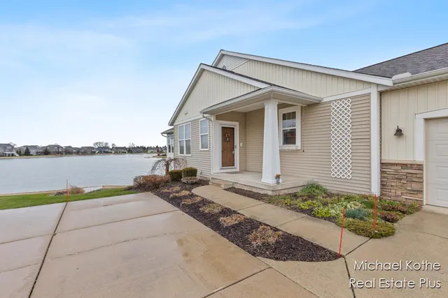 $524,900 | 7443 Watermark Drive, Unit 32, Allendale, MI 49401