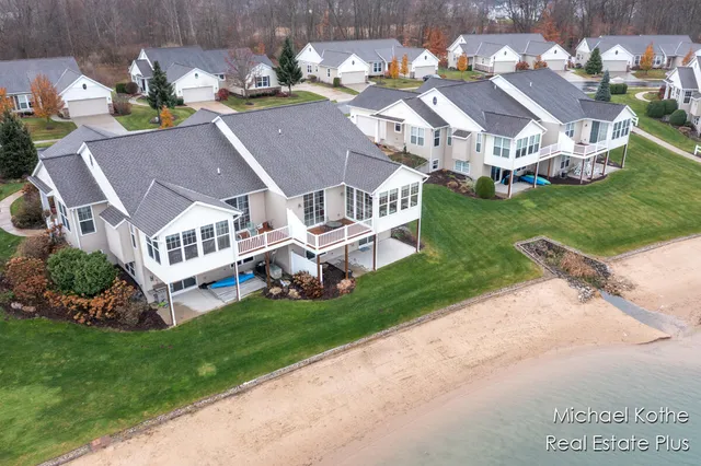 $524,900 | 7443 Watermark Drive, Unit 32, Allendale, MI 49401