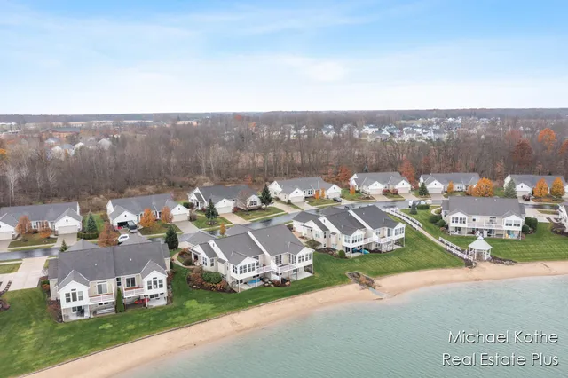 $524,900 | 7443 Watermark Drive, Unit 32, Allendale, MI 49401