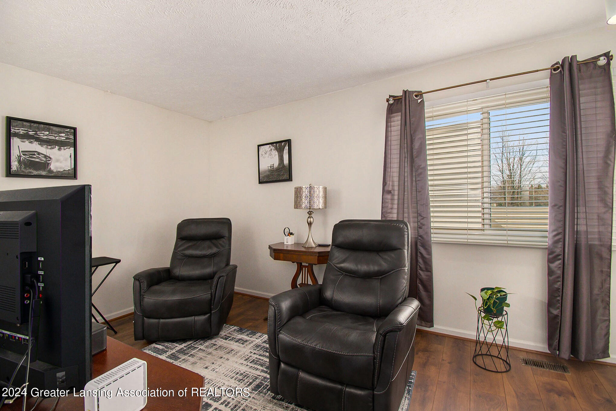 1108 South Ridge Road Lansing, MI 48917 - Photo 16 of 25 018_ndp7580