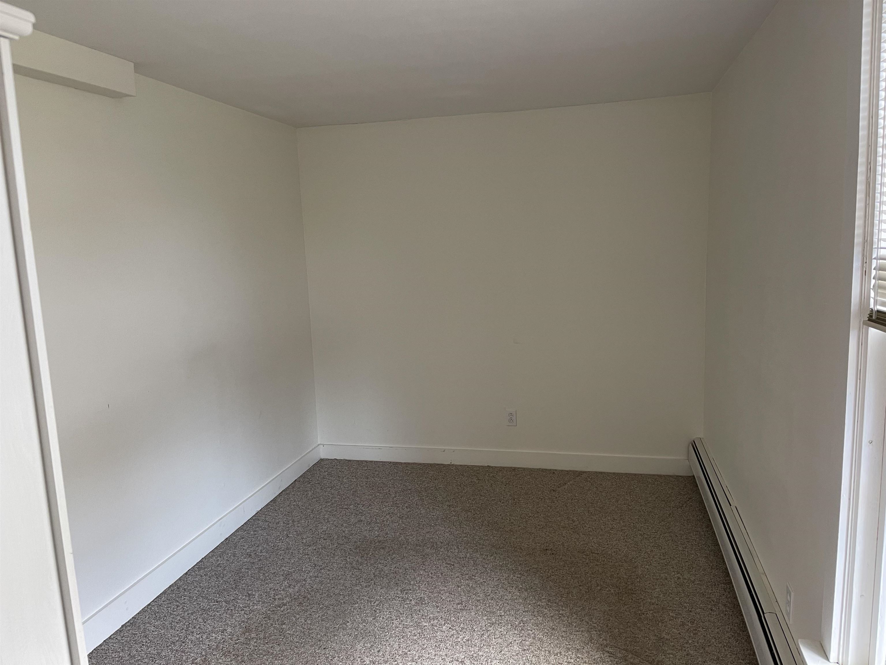 45 Court Street, Unit B Middlebury, VT 05753 - Photo 8 of 14