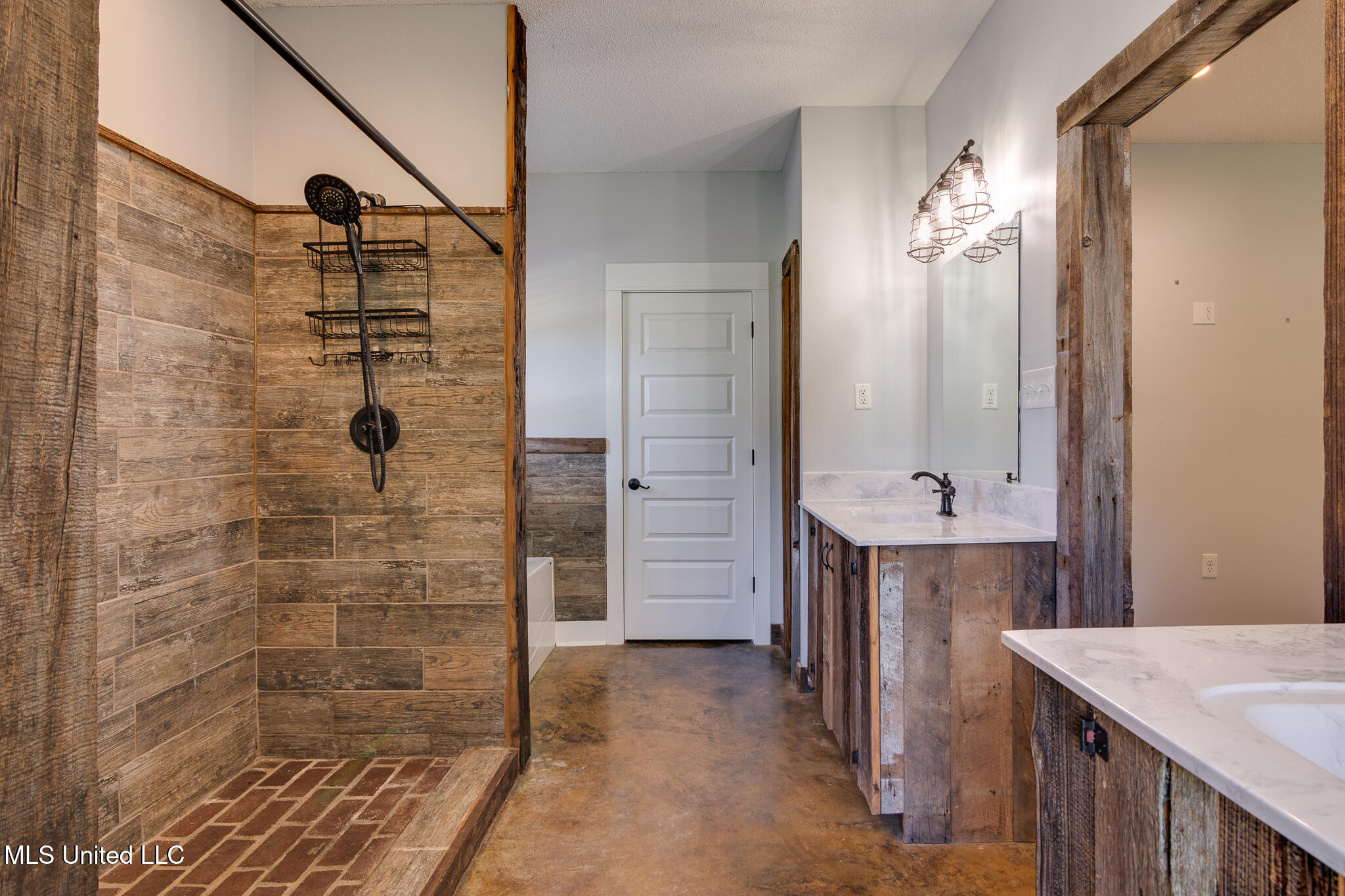 950 Malone Road South Hernando, MS 38632 - Photo 16 of 32 950 Malone Road South-31