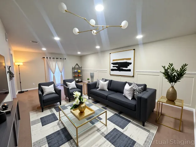 $344,900 | 1111 Country Drive, Shorewood, IL 60404