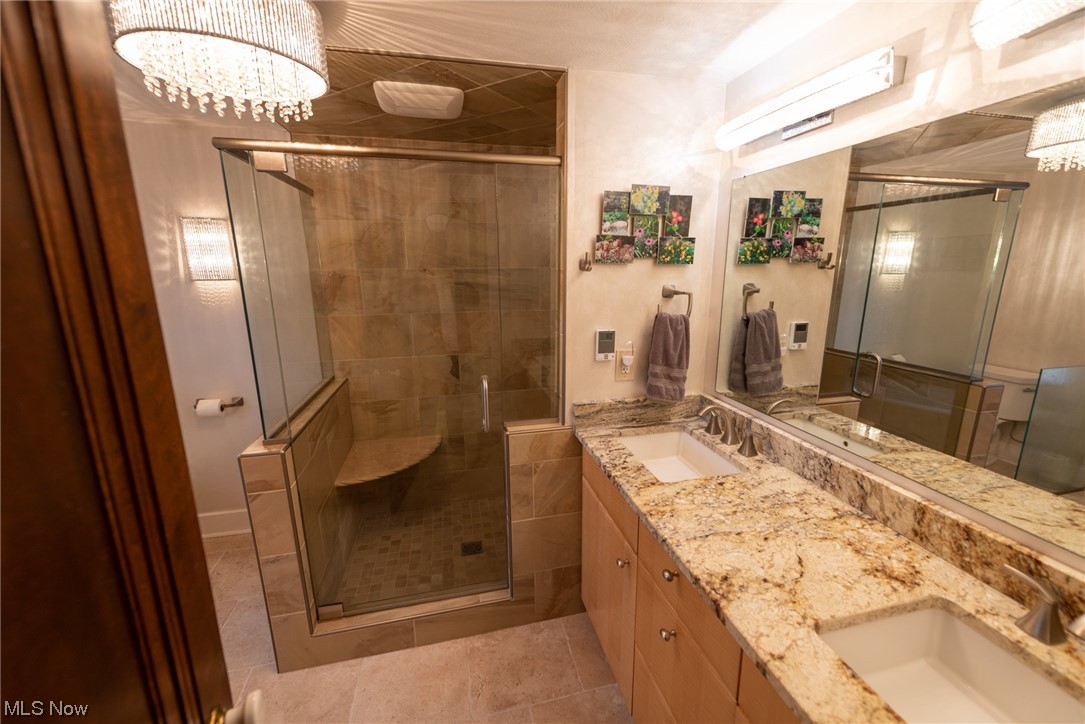 148 Sand Run Road Akron, OH 44313 - Photo 29 of 33 Main bathroom
