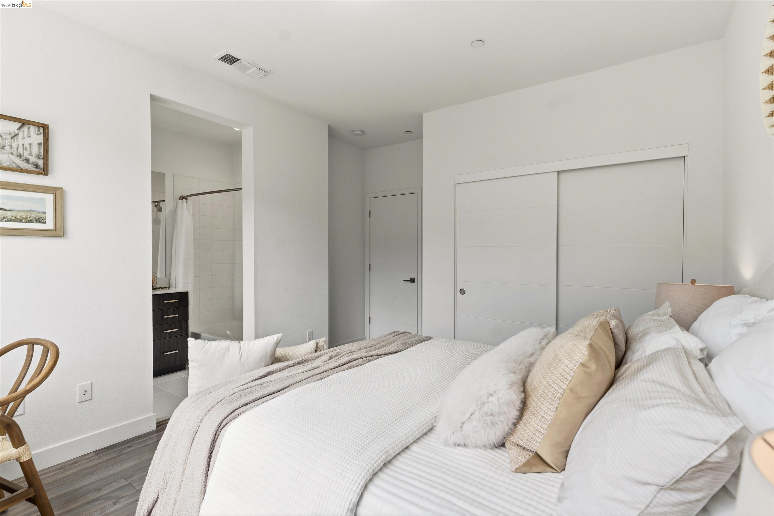 1355 Pullman Way Oakland, CA 94607 - Photo 30 of 75