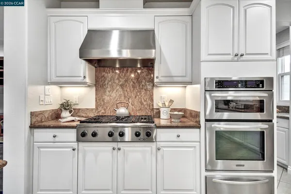 $1,585,000 | 1018 Promenade Street, Hercules, CA 94547