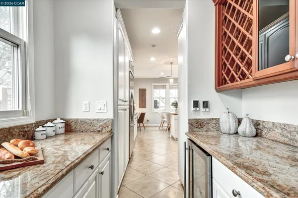 $1,585,000 | 1018 Promenade Street, Hercules, CA 94547
