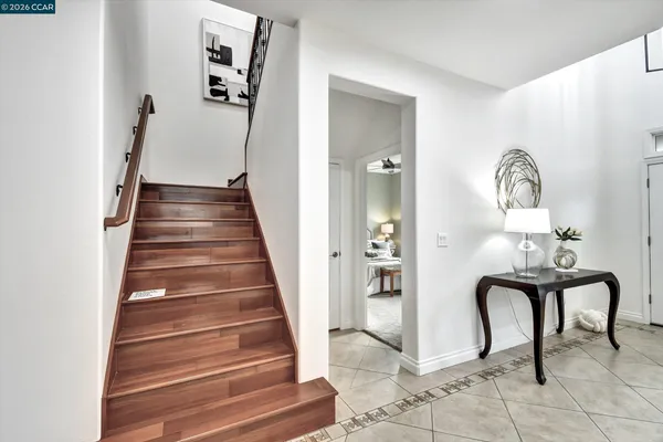 $1,585,000 | 1018 Promenade Street, Hercules, CA 94547