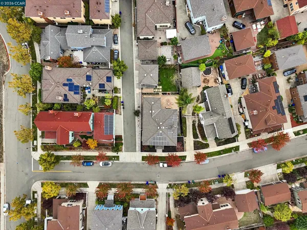 $1,585,000 | 1018 Promenade Street, Hercules, CA 94547