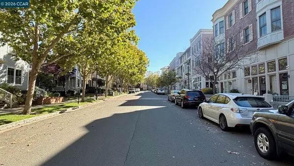 $1,585,000 | 1018 Promenade Street, Hercules, CA 94547
