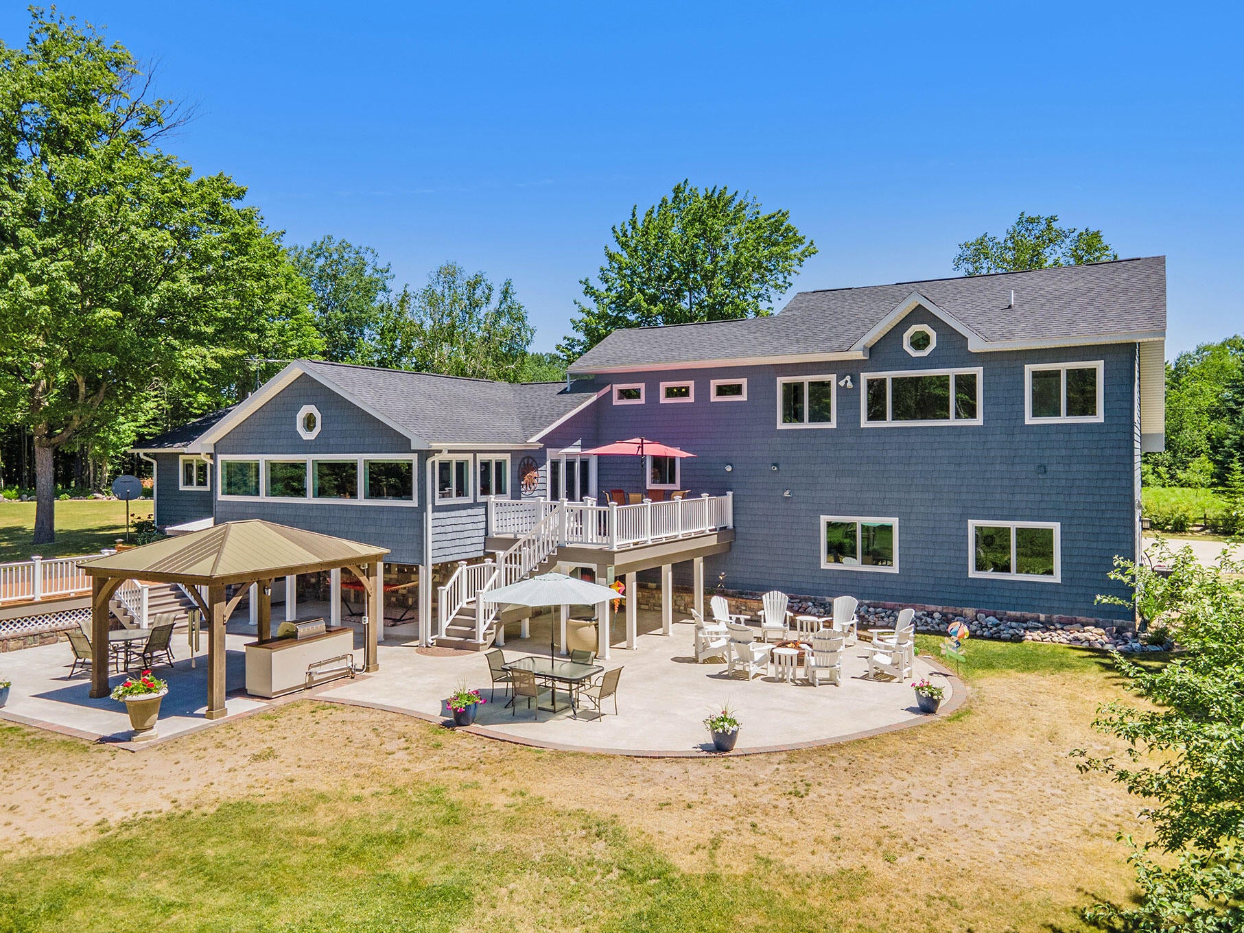 2719 Grant Siding Road Cheboygan, MI 49721 - Photo 4 of 47 Gallery Image 4