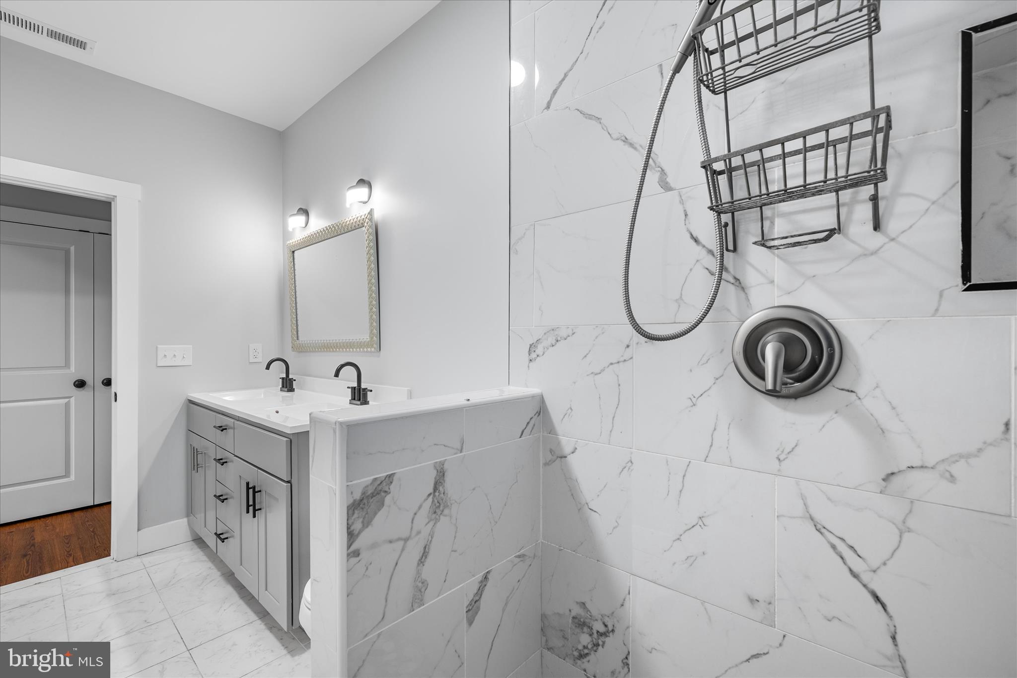 24163 Old Meadow Road Seaford, DE 19973 - Photo 27 of 98 Primary Bathroom