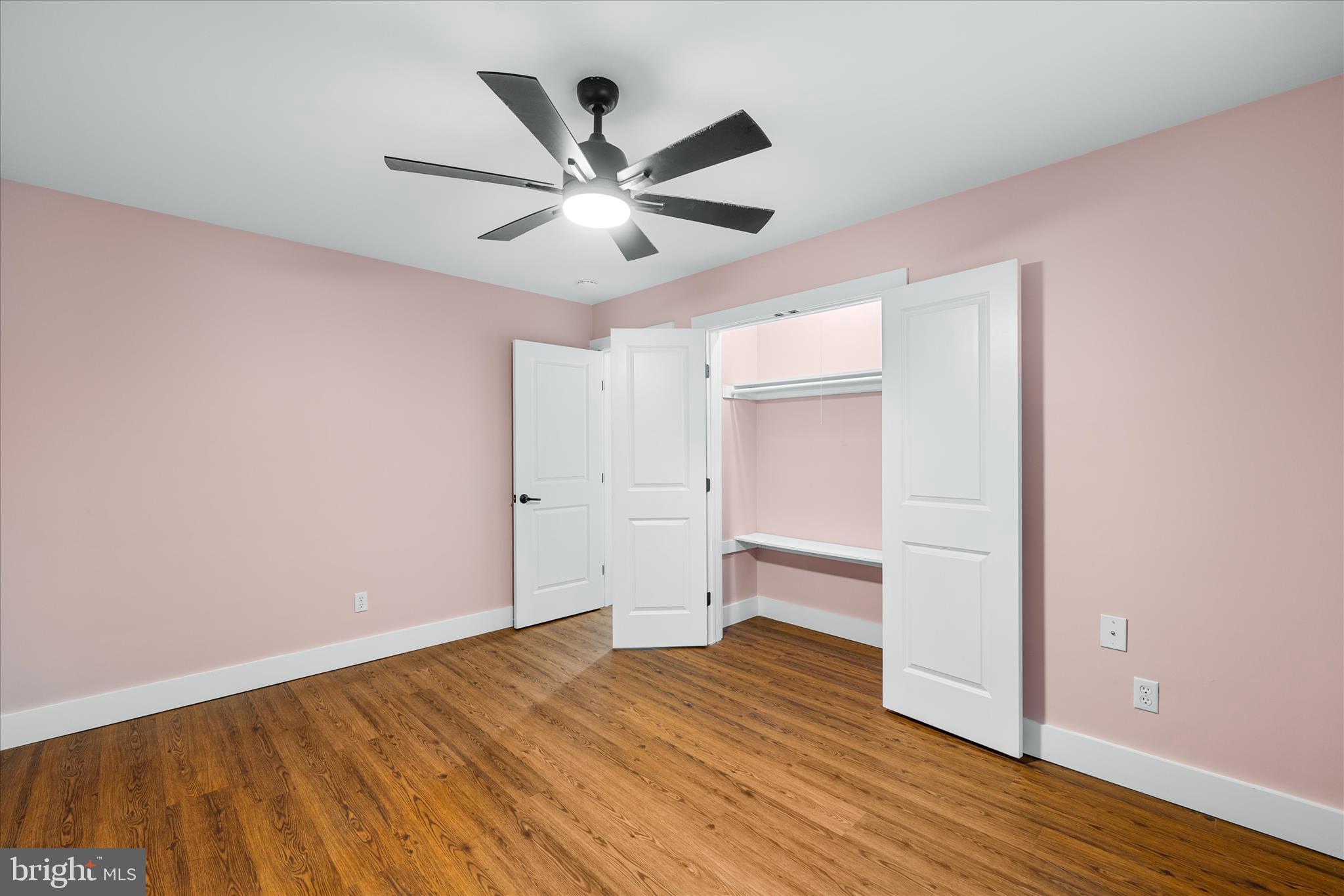 24163 Old Meadow Road Seaford, DE 19973 - Photo 30 of 98 Spacious Bedroom 2 with bright window alcove