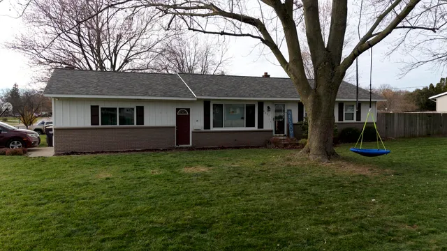 $358,900 | 6835 Kay Boer Drive, Jenison, MI 49428