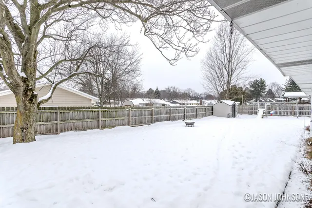 $358,900 | 6835 Kay Boer Drive, Jenison, MI 49428