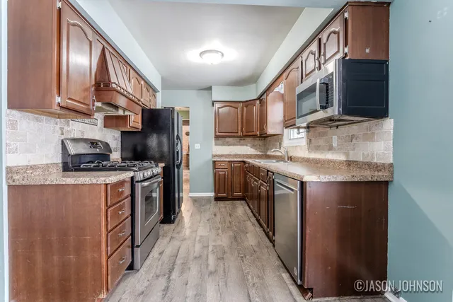 $358,900 | 6835 Kay Boer Drive, Jenison, MI 49428