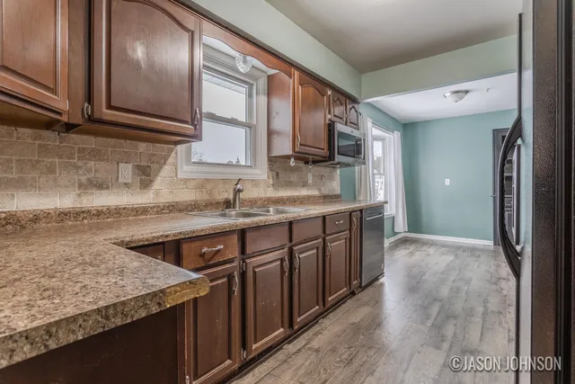 $358,900 | 6835 Kay Boer Drive, Jenison, MI 49428