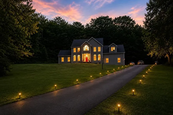 $834,900 | 8 Stone Farm Drive, Barrington, NH 03825