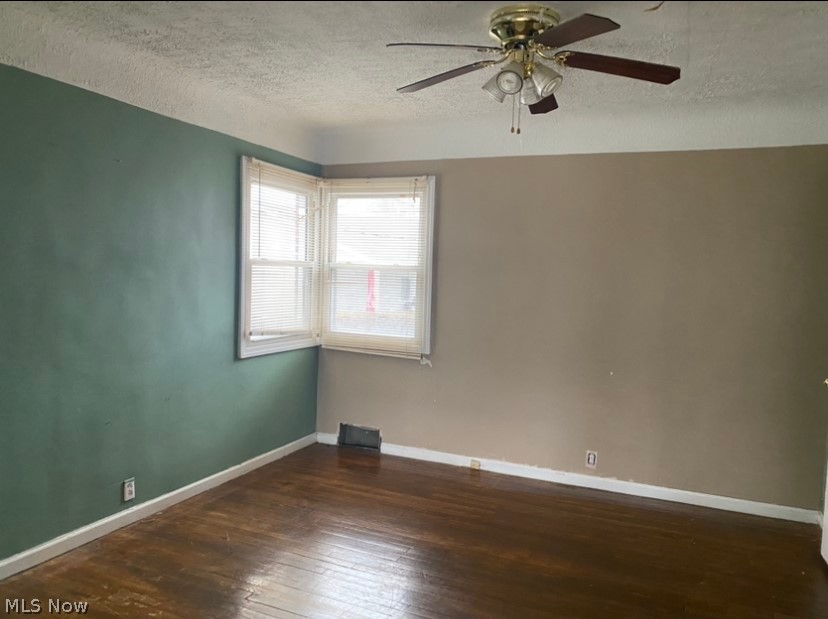 3122 Livingston Road Cleveland, OH 44120 - Photo 10 of 17 Gallery Image 10