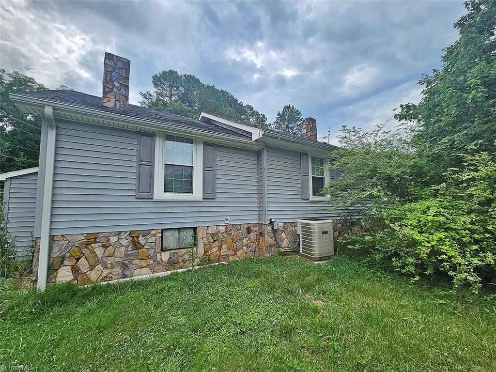 1935 Needmore Road Woodleaf, NC 27054 - Photo 3 of 23