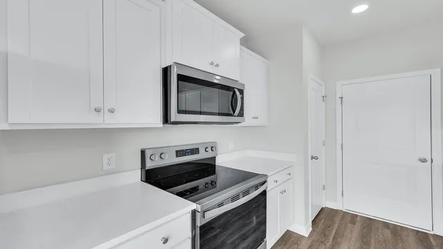 $374,900 | 6003 Savy Court, Ravenel, SC 29470