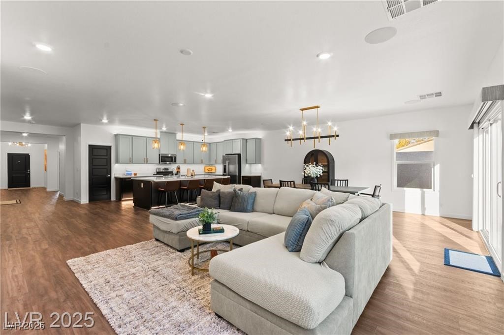 3525 Rodman Ridge Court Las Vegas, NV 89121 - Photo 12 of 60