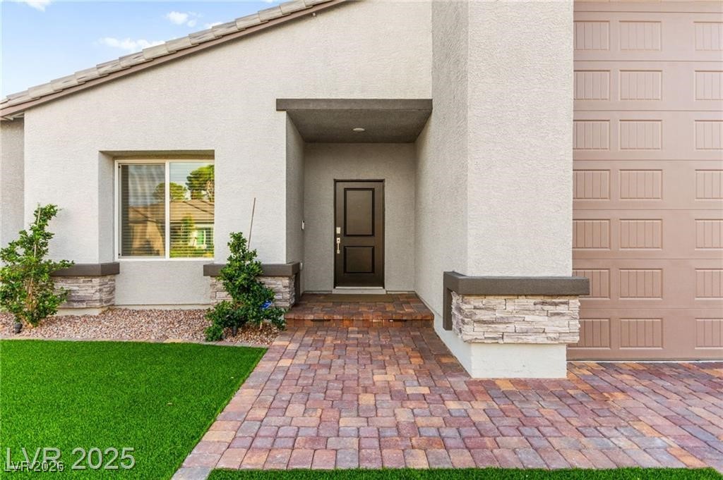 3525 Rodman Ridge Court Las Vegas, NV 89121 - Photo 6 of 60