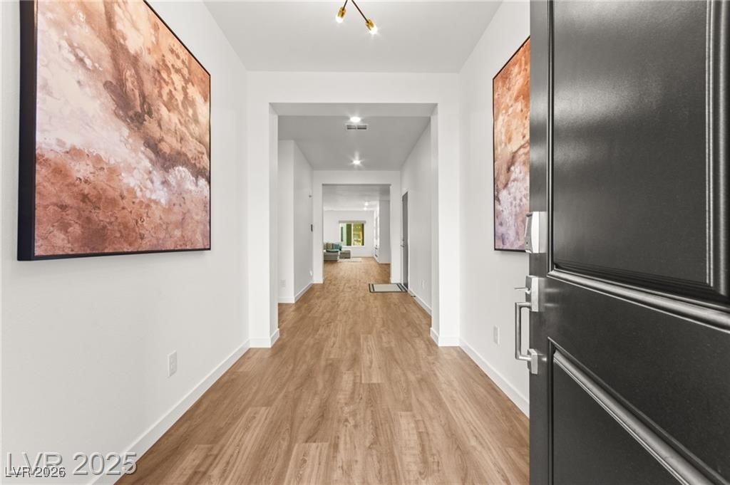 3525 Rodman Ridge Court Las Vegas, NV 89121 - Photo 7 of 60