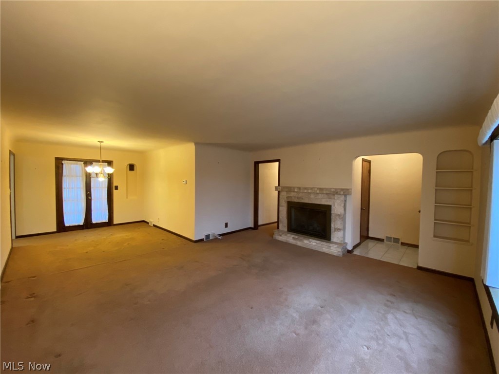 Living Room / Dining Room (Office Space) Gas Fireplace