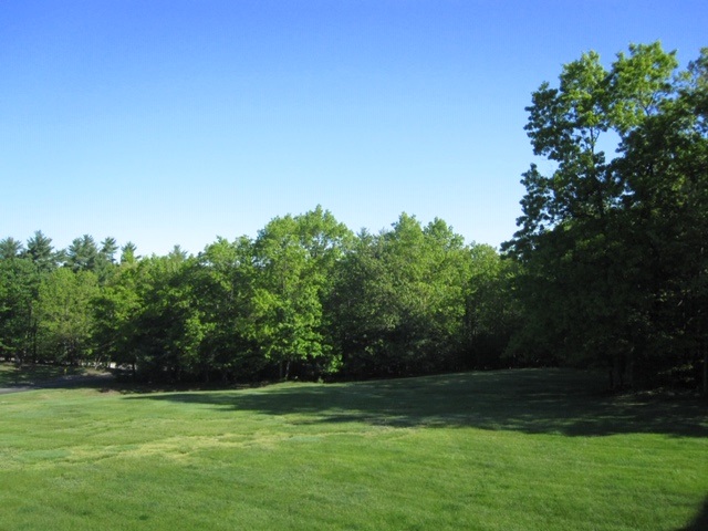 8 Vanden Road Merrimack, NH 03054 - Photo 3 of 4