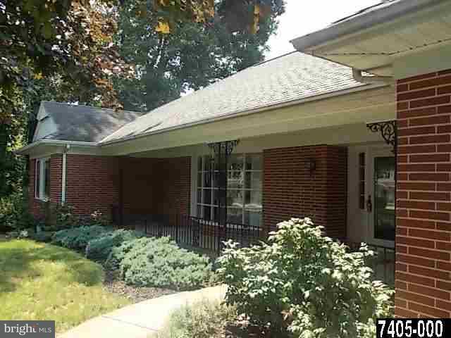 273 Reynolds Mill Road York, PA 17403 - Photo 1 of 25 Gallery Image 1