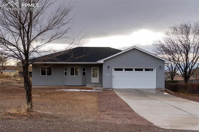 $349,999 | 264 West Laurue Lane, Pueblo West, CO 81007