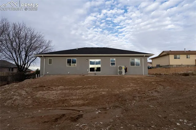$349,999 | 264 West Laurue Lane, Pueblo West, CO 81007
