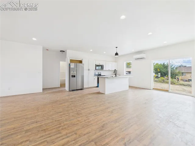 $349,999 | 264 West Laurue Lane, Pueblo West, CO 81007