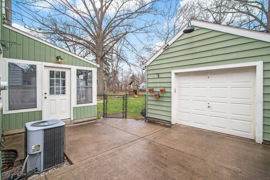 302 East Beaumont Road Columbus, OH 43214 - Photo 27 of 30 302 East Beaumont Road-27.jpg-SMALL