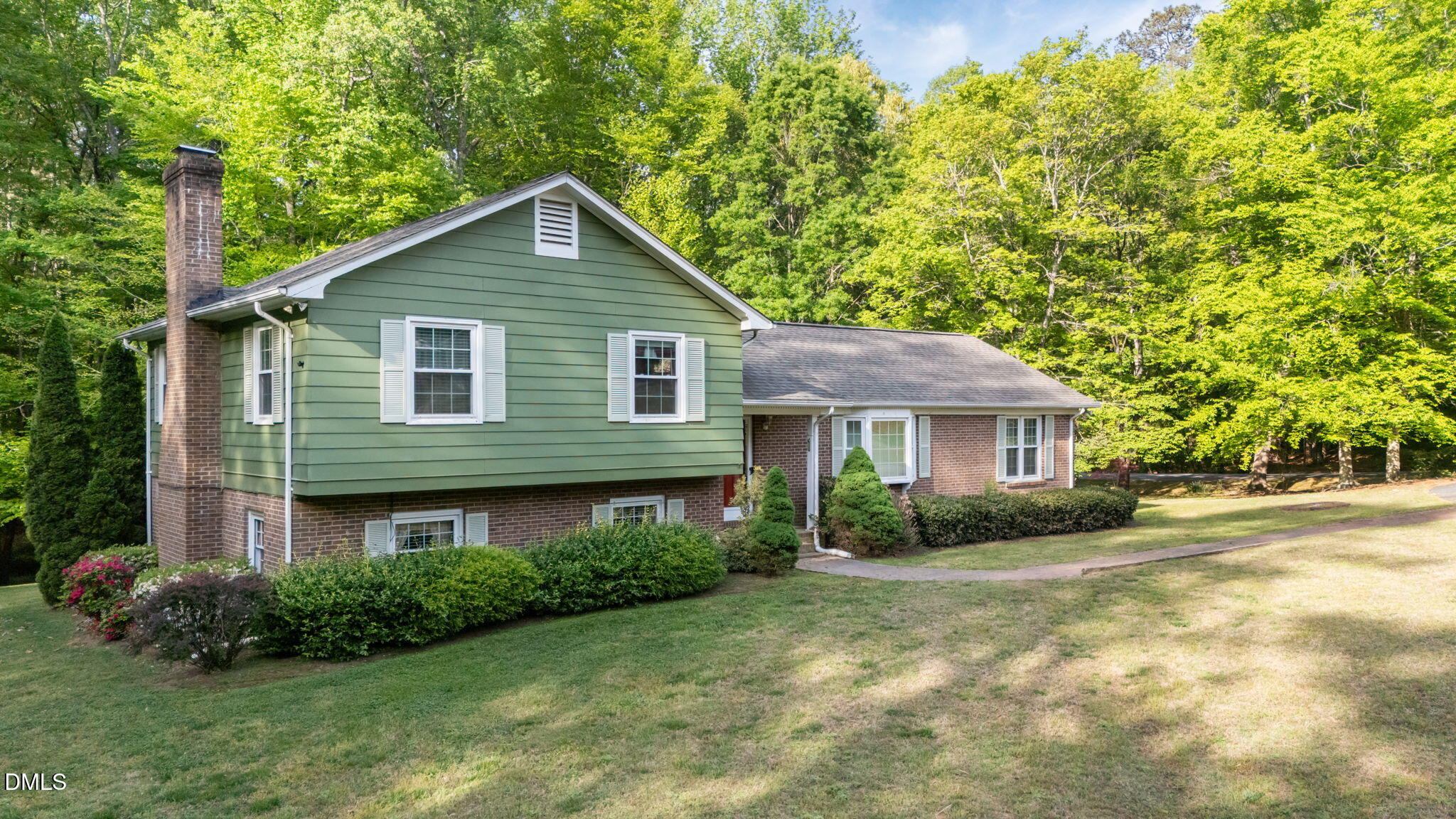 228 Hunters Ridge Road Henderson, NC 27537 - Photo 2 of 46