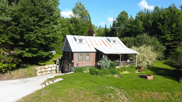 $249,900 | 1098 Toad Pond Road, Morgan, VT 05853