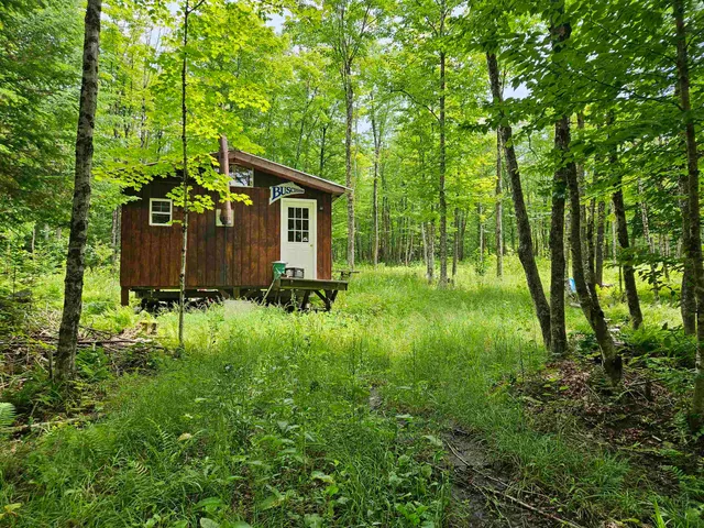 $249,900 | 1098 Toad Pond Road, Morgan, VT 05853